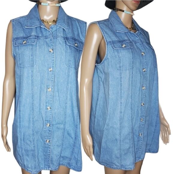 Motherhood Maternity sleeveless button up denim shirt. - Picture 1 of 9